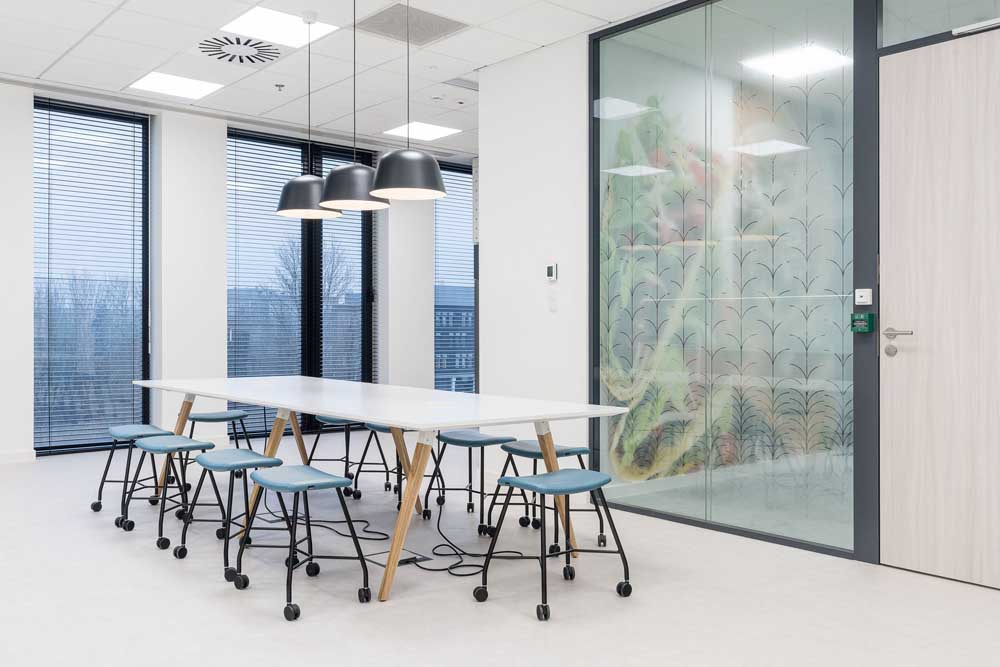 食物保健办公室装修设计