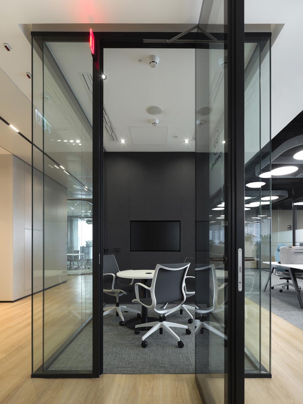 数字化网络办公室装修设计