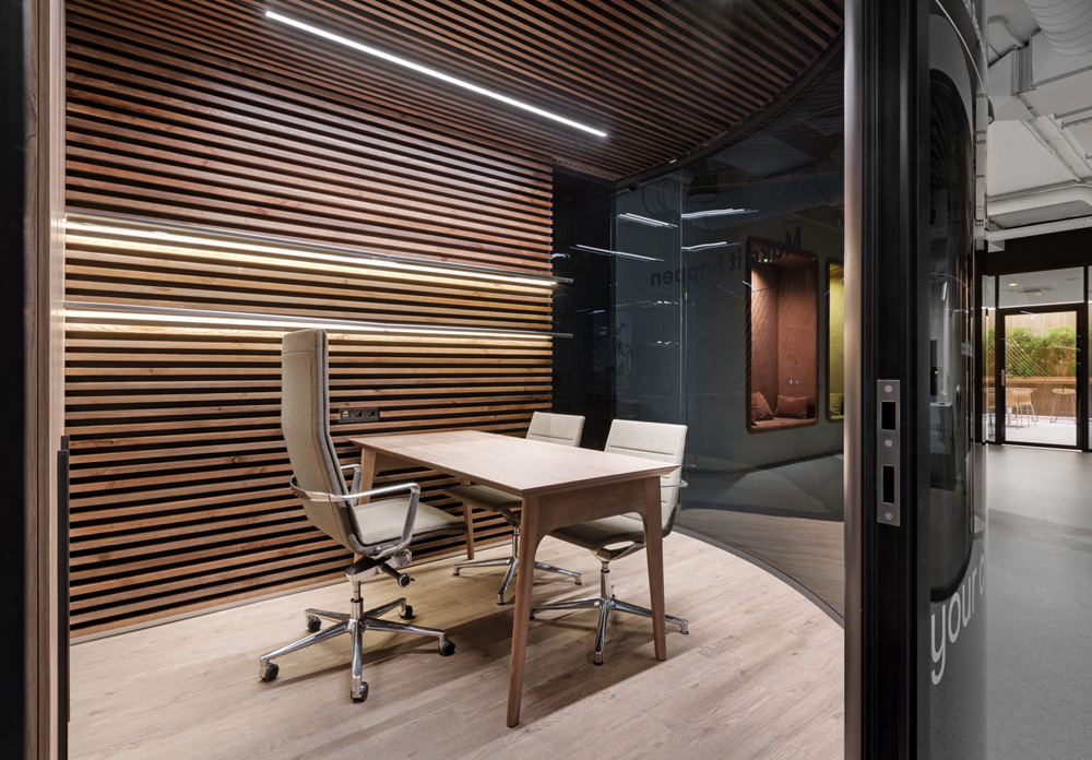 日用品制造商办公装修设计