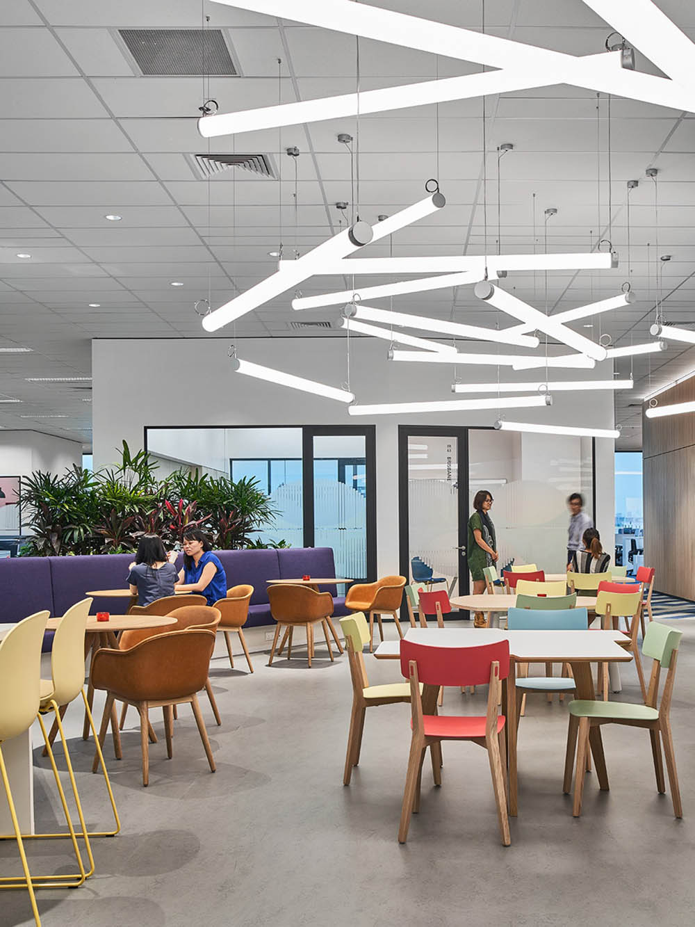 配件生产商办公装修设计