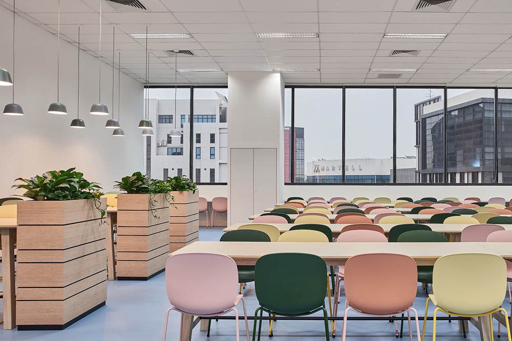 配件生产商办公装修设计